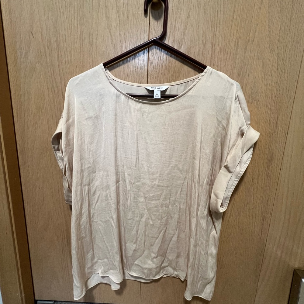 Nine West Cream Short Sleeve Top